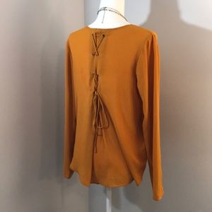 FOREVER 21 Mustard long sleeve blouse